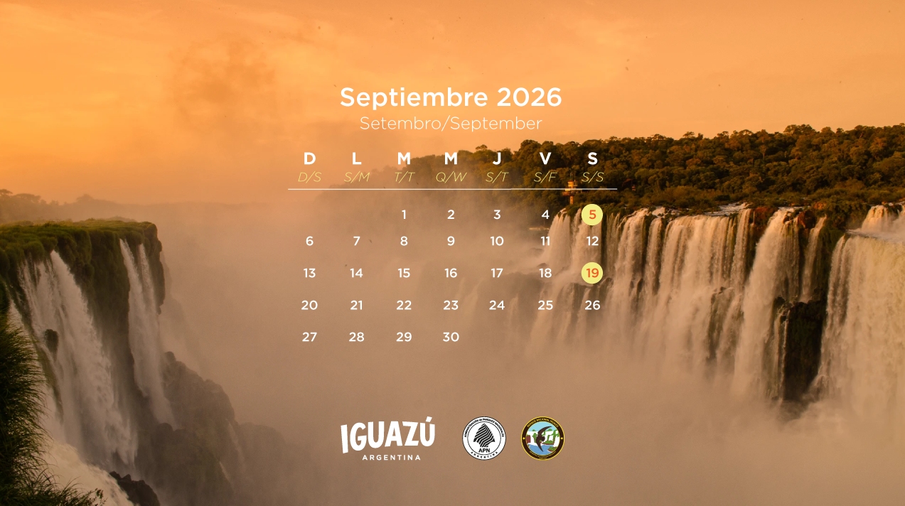Calendario de septiembre 2026 con fechas del Paseo Atardecer en Cataratas del Iguazú: días sábado 1 y 15