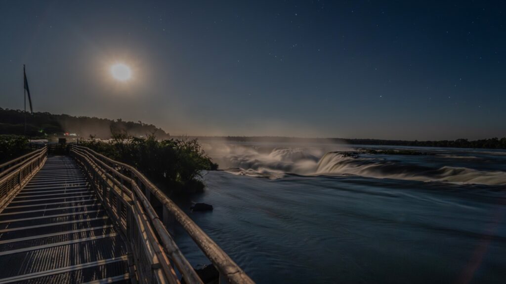 Iguazú Argentina Paseo de la Luna